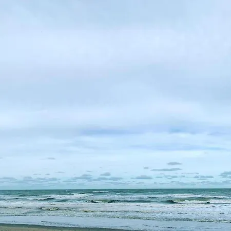 Lägenhet In By Sandy Beaches Nieuwpoort